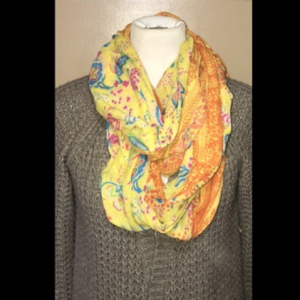 Colorful scarf or head wrap - Picture 3 of 8